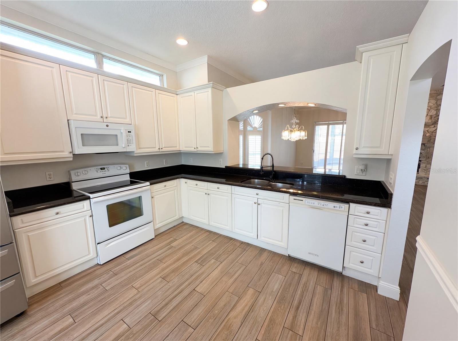 HIGHLAND VILLAGE 2 - Residential