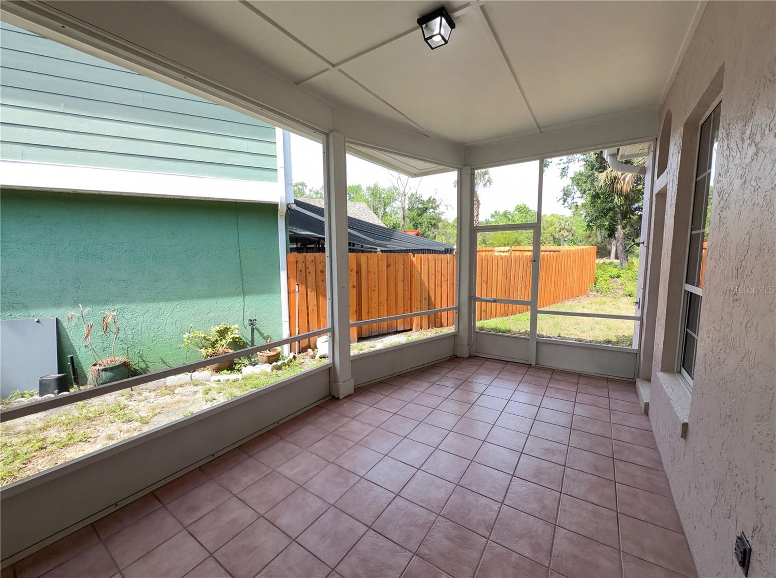 HIGHLAND VILLAGE 2 - Residential