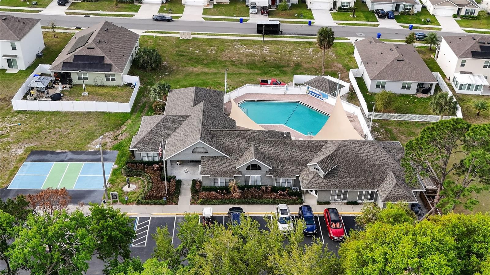 TAVARES BAYTREE PH 02 - Residential