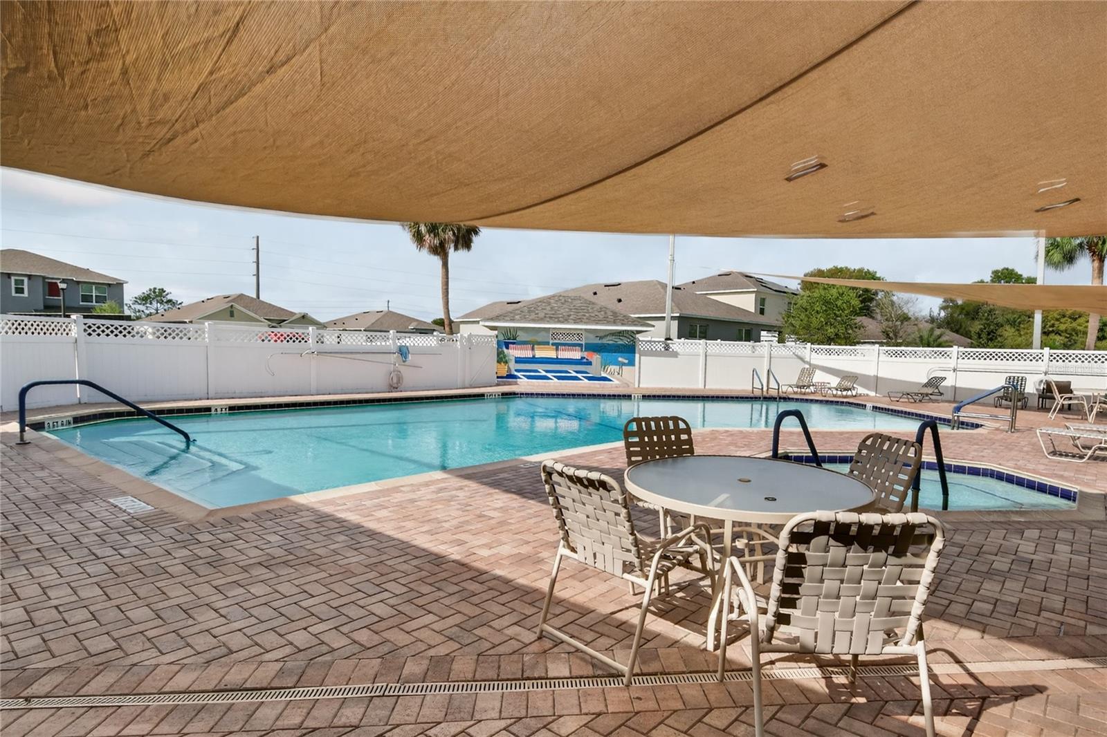 TAVARES BAYTREE PH 02 - Residential