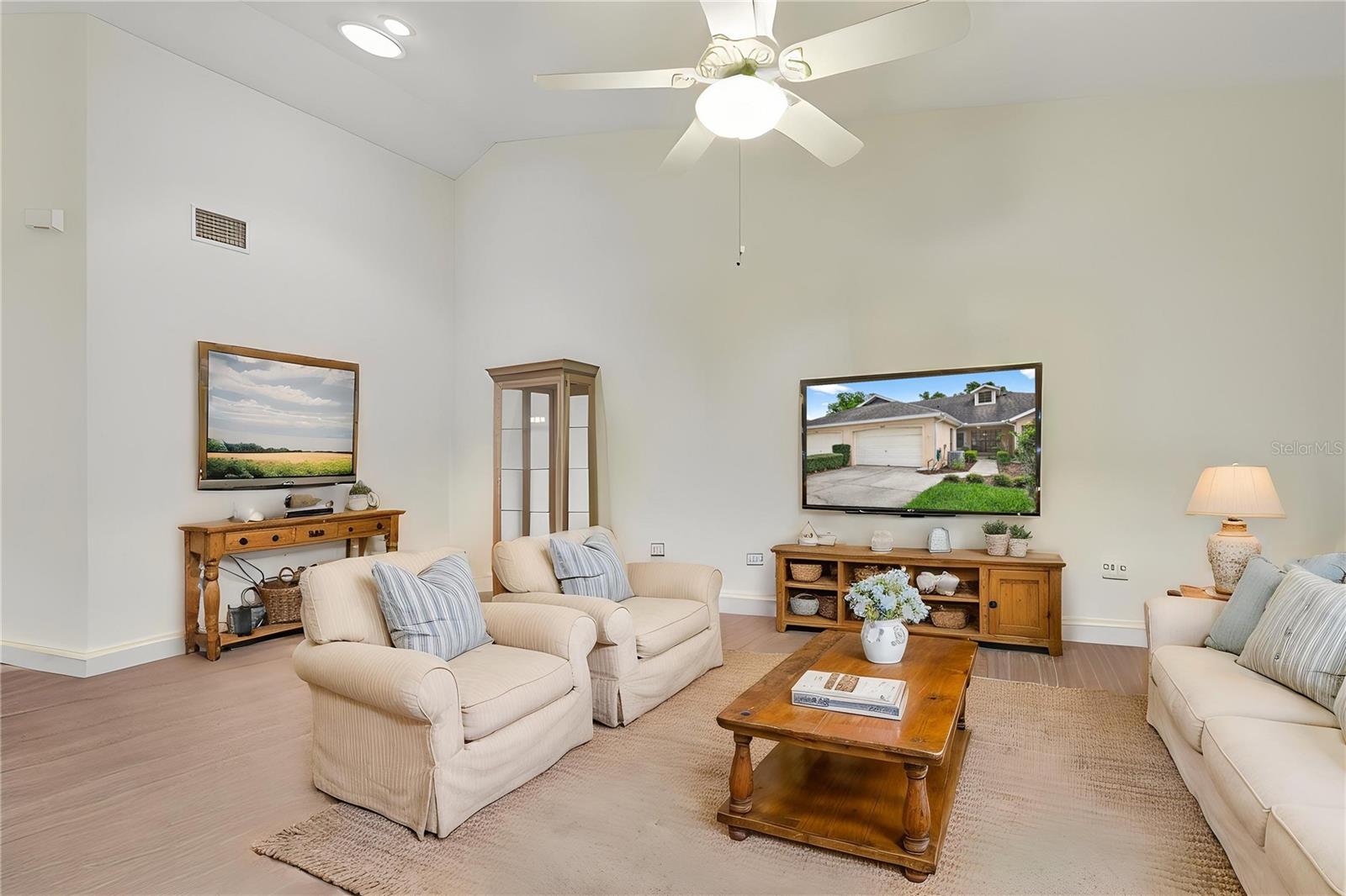 TAVARES BAYTREE PH 02 - Residential