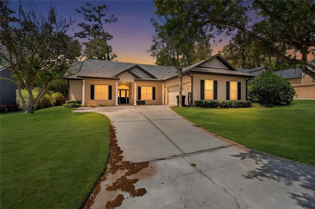 Photo of 11102 NW 18th Road, Gainesville, FL 32606 (MLS # GC538973)