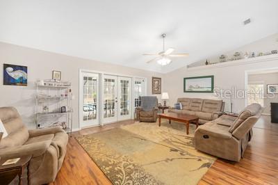 ROLLING HILLS UN 03 - Residential