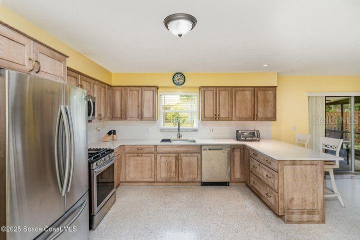 CARLTON GROVES SUB - Residential