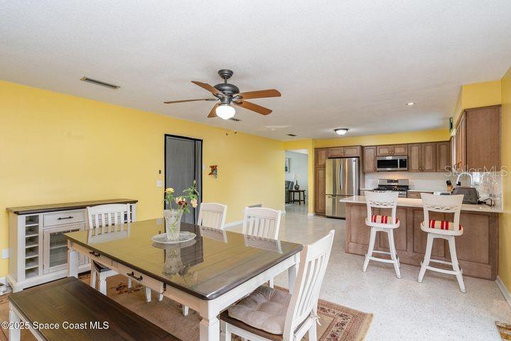 CARLTON GROVES SUB - Residential