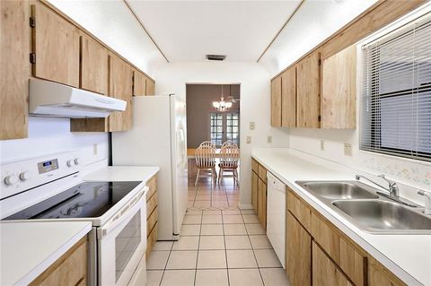 A home in HERNANDO