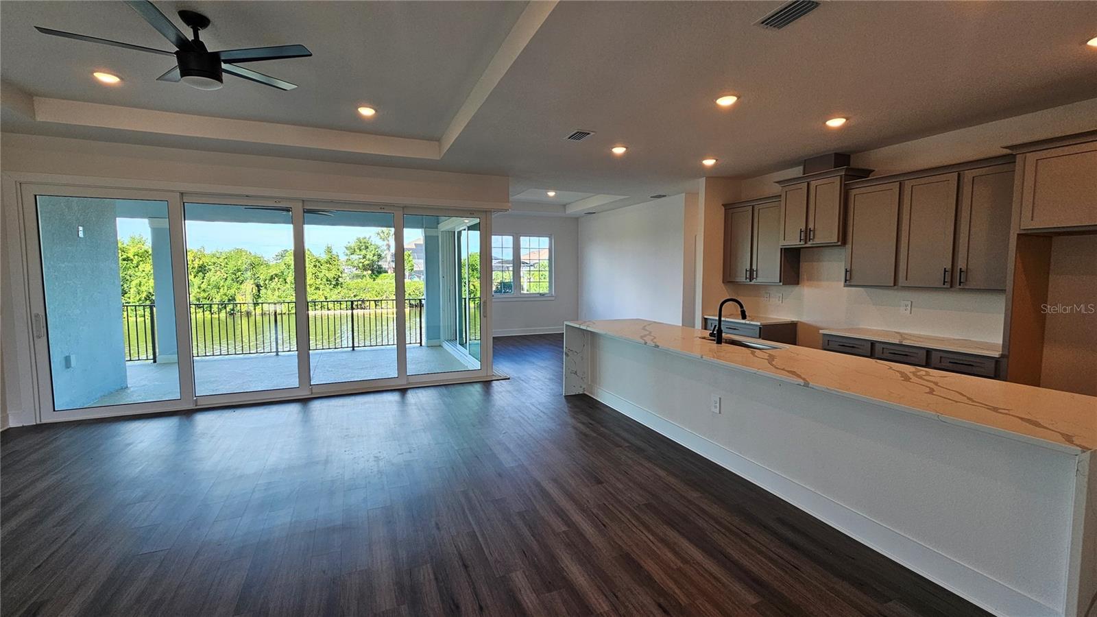 15108 LEIPZIG CIRCLE