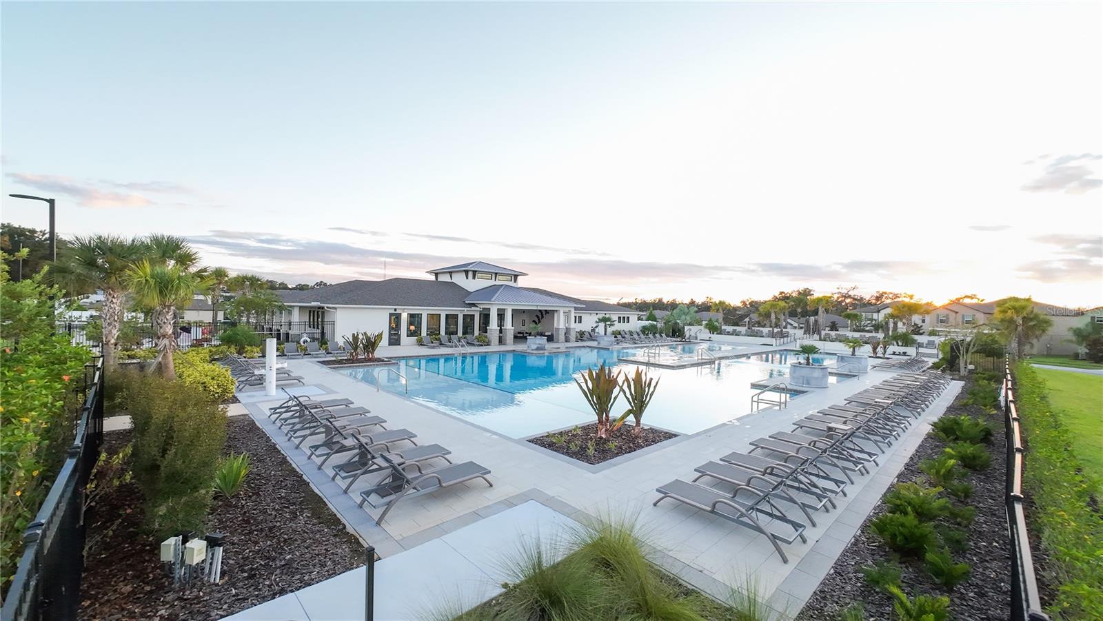 ABBOTT SQUARE PH 1A - Residential