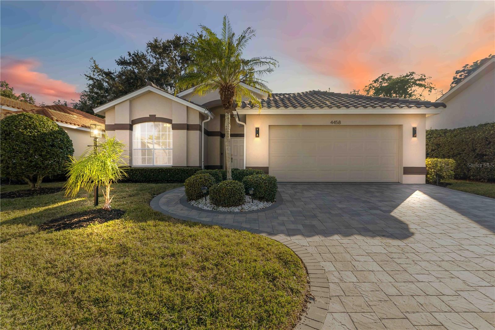 DEL SOL VILLAGE AT LONGWOOD RUN PH 02 - Residential