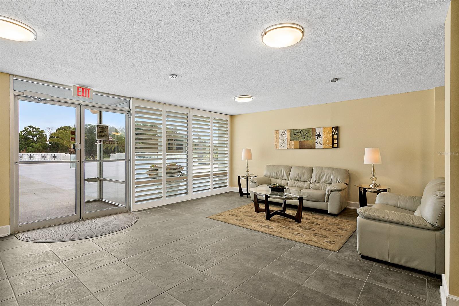 Bayshore Bath & Tennis Club Condo - Residential