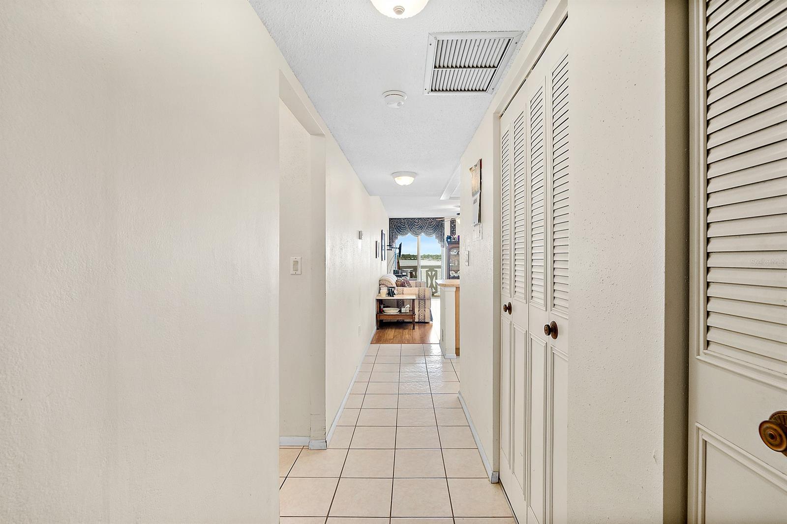 Bayshore Bath & Tennis Club Condo - Residential