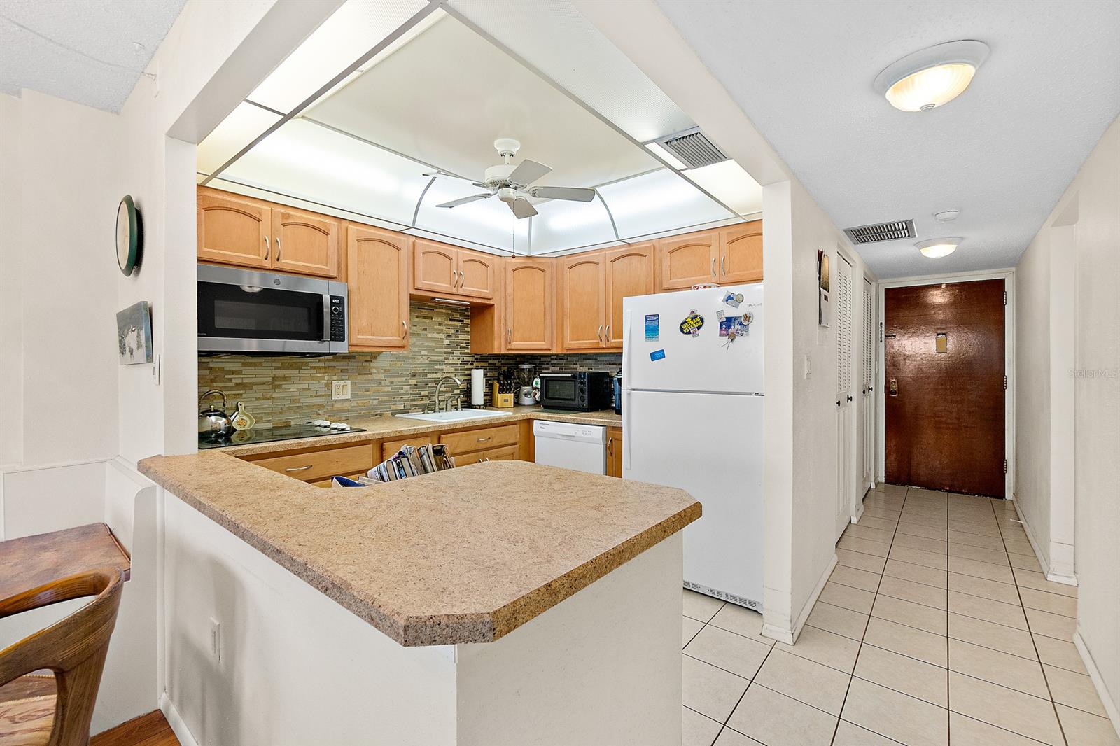 Bayshore Bath & Tennis Club Condo - Residential