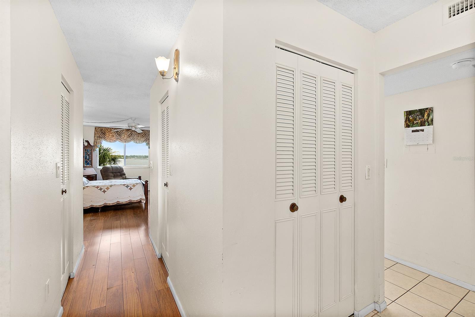 Bayshore Bath & Tennis Club Condo - Residential