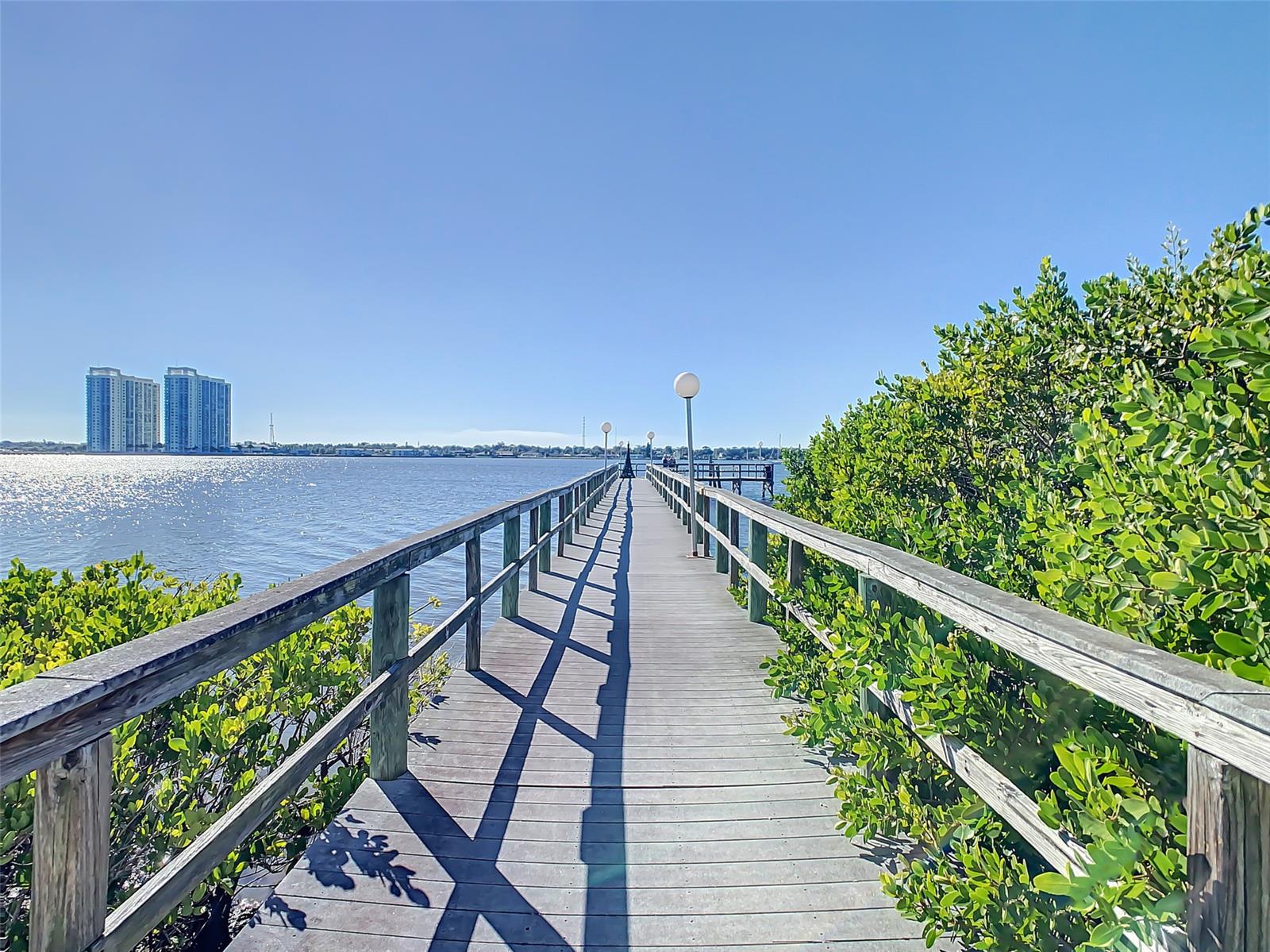 Bayshore Bath & Tennis Club Condo - Residential