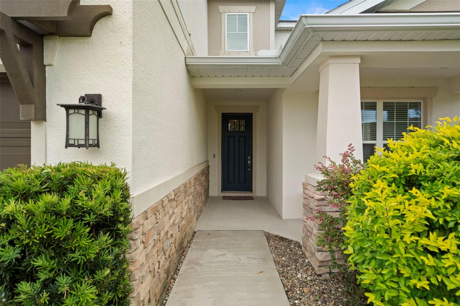 4607 LOS ROBLES COURT