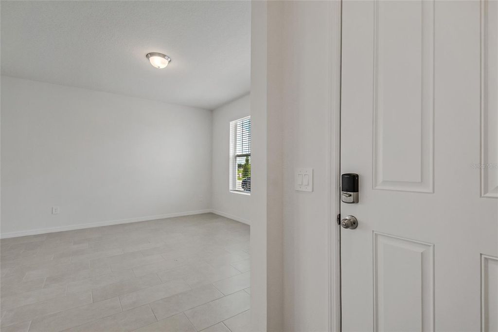 Photo of 4512 Homestead Trail, Saint Cloud, FL 34772 (MLS # O6403650)