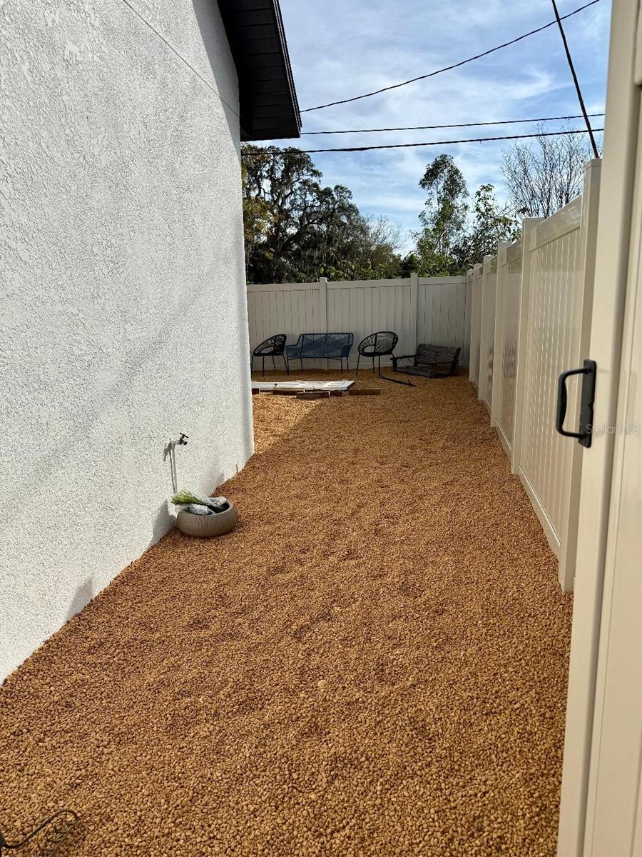 CLERMONT INDIAN HILLS - Residential Lease