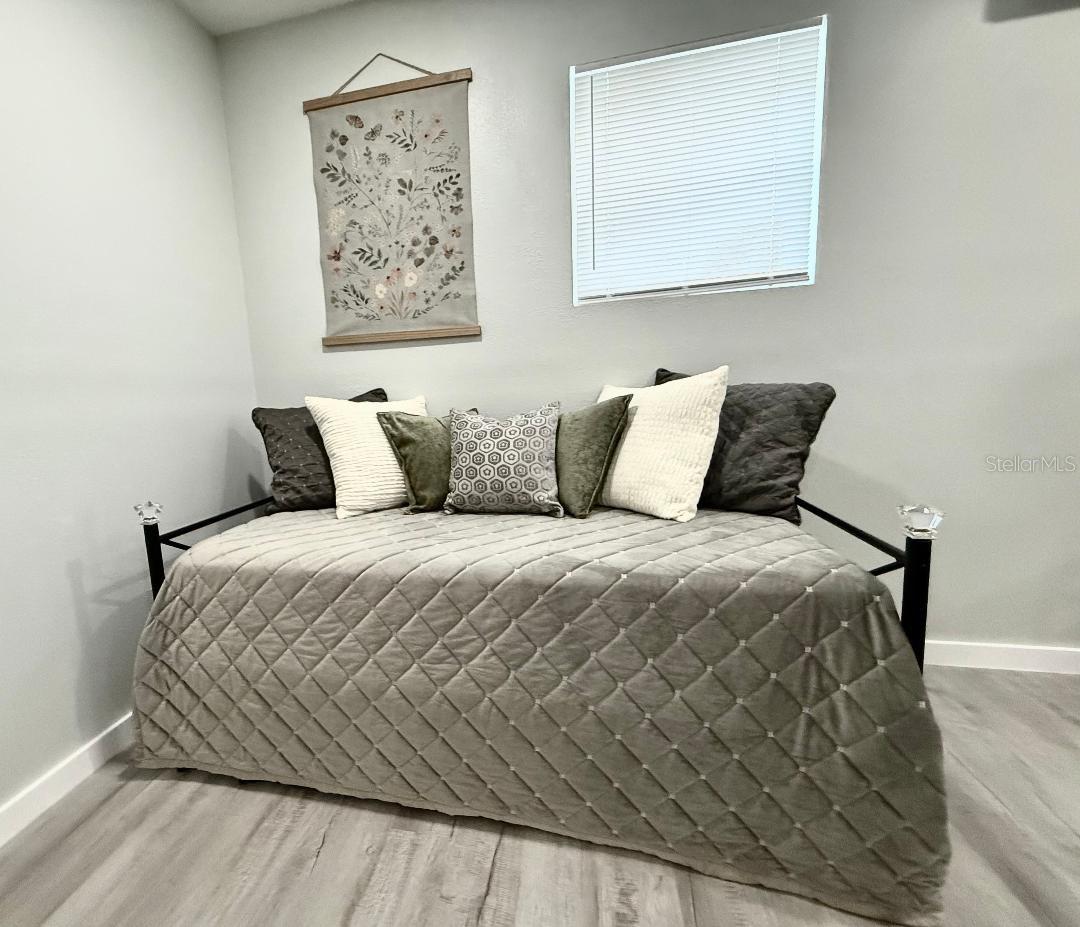 CLERMONT INDIAN HILLS - Residential Lease