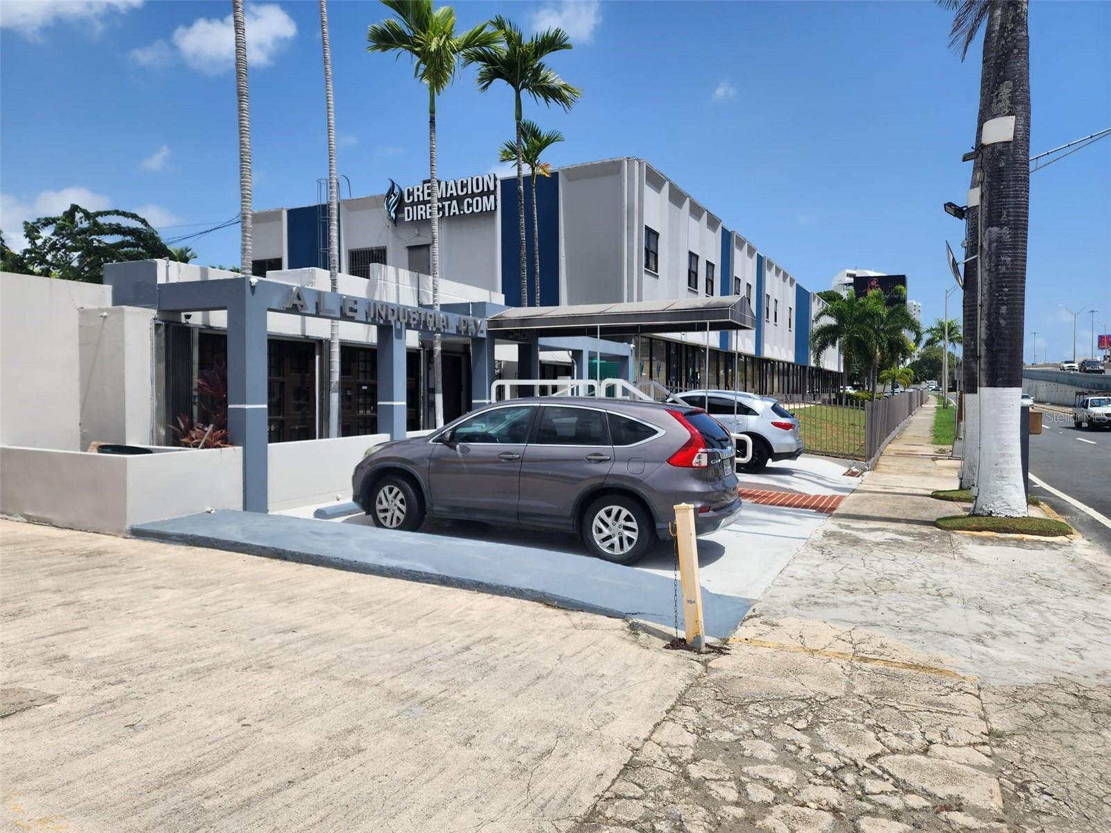ALTAMESA - Commercial Sale