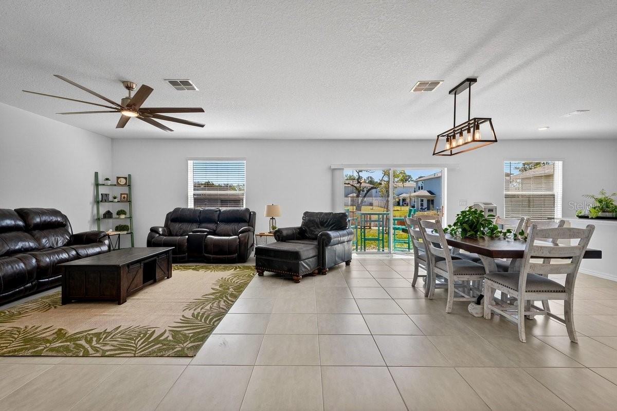 RIVERFRONT ESTATES SOUTH - Residential