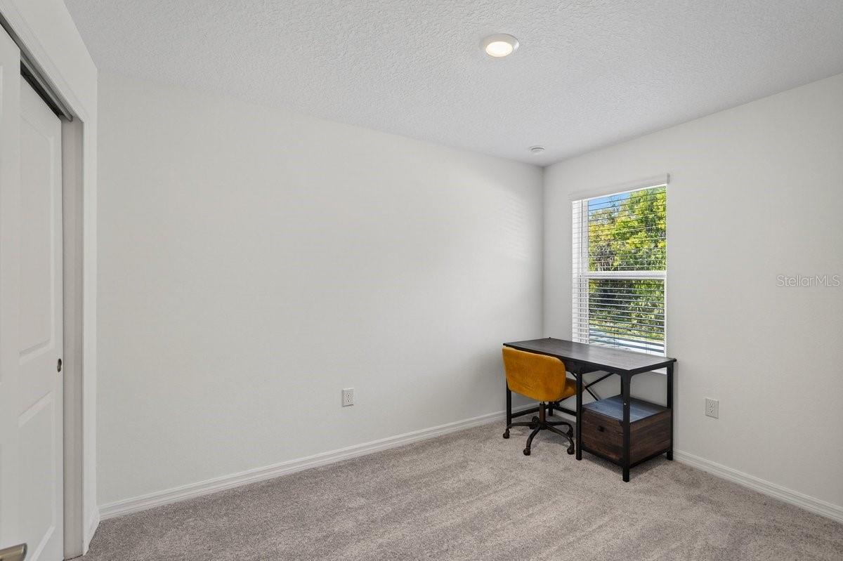 RIVERFRONT ESTATES SOUTH - Residential