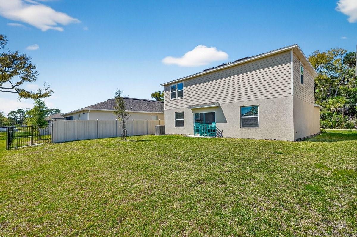 RIVERFRONT ESTATES SOUTH - Residential