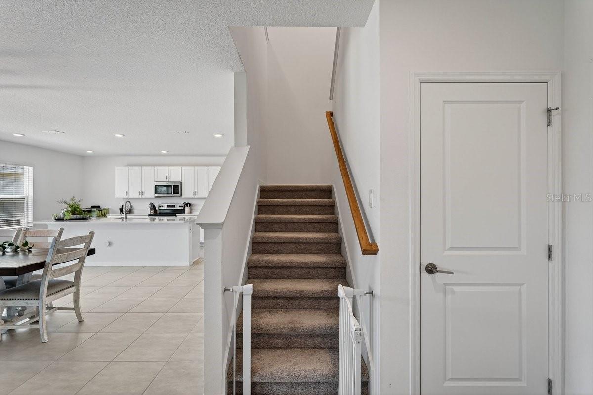 RIVERFRONT ESTATES SOUTH - Residential