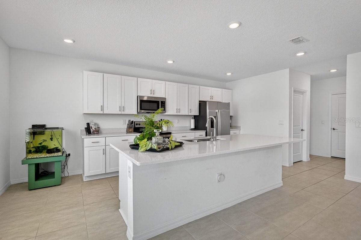 RIVERFRONT ESTATES SOUTH - Residential