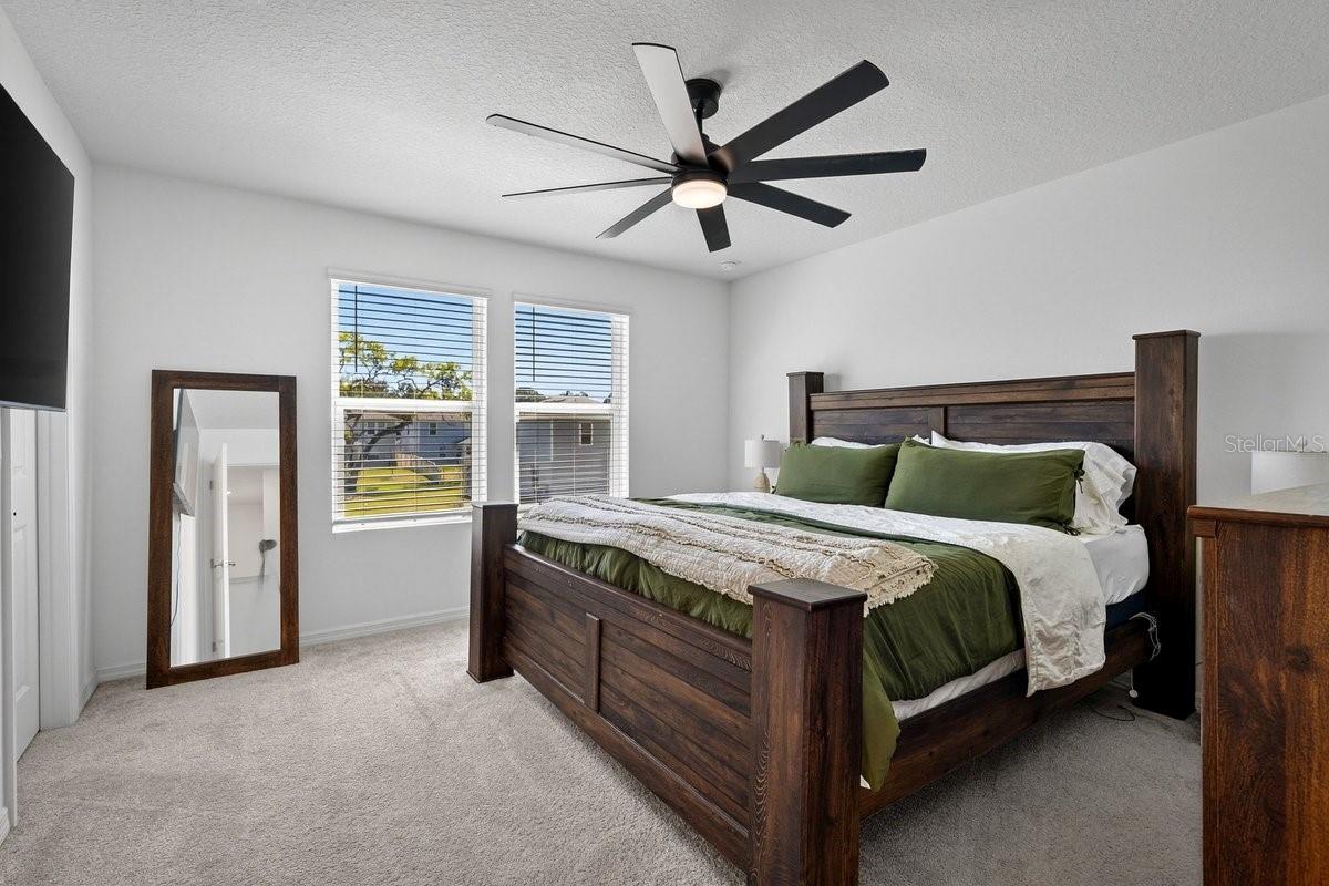 RIVERFRONT ESTATES SOUTH - Residential