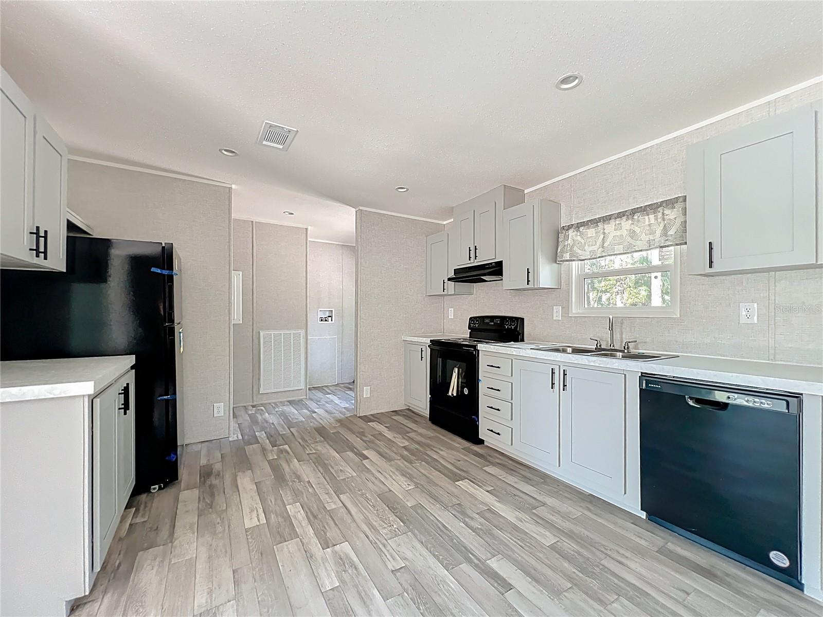 CASONS INGLIS ACRES UN 4 - Residential