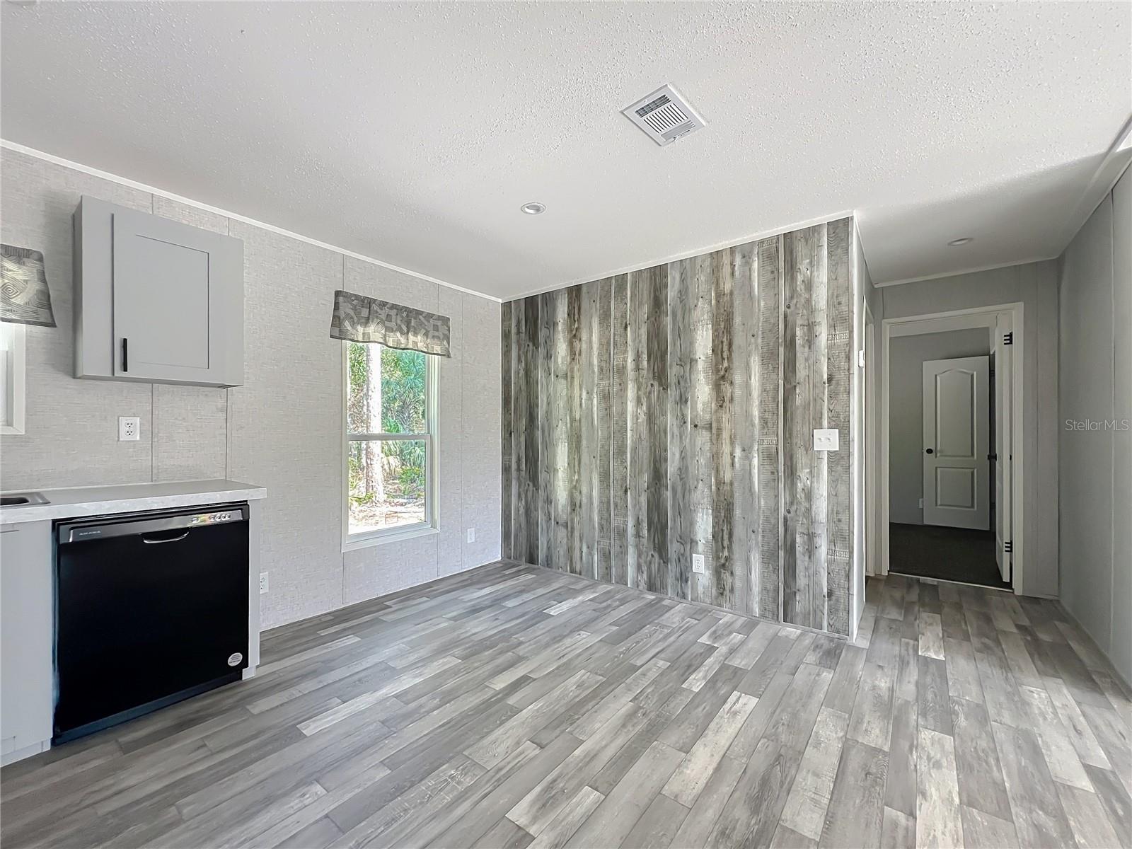 CASONS INGLIS ACRES UN 4 - Residential