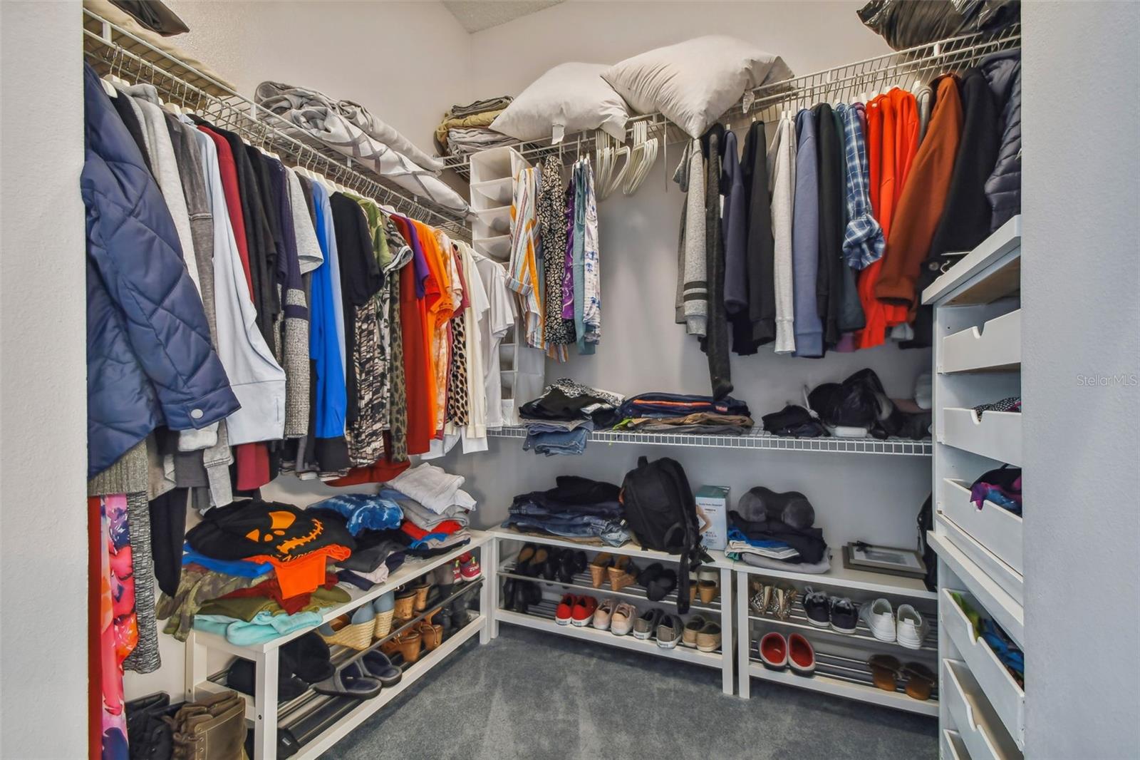 SILVER GLEN PH 01 VILLAGE 01 - Residential