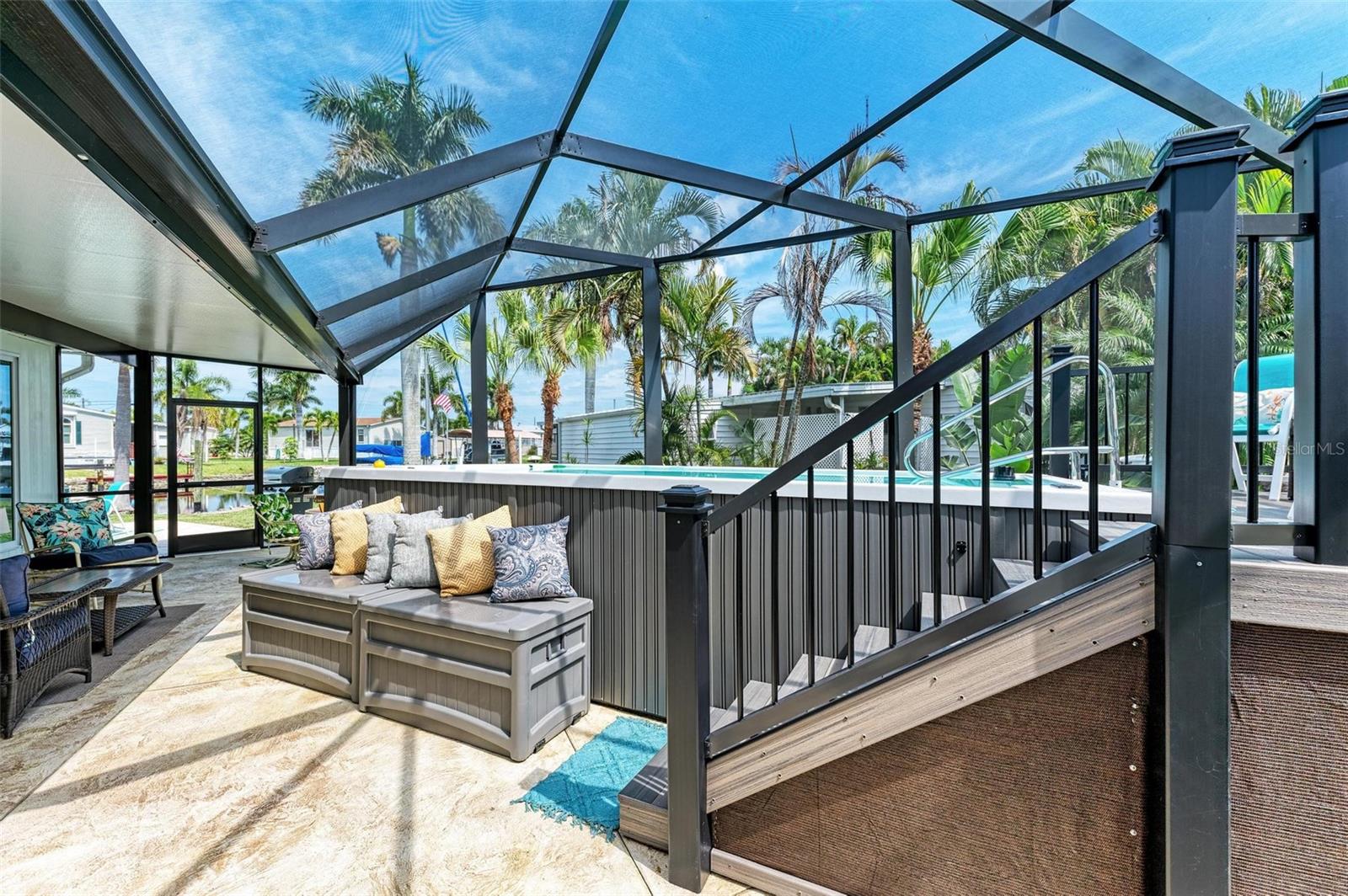 RIVIERA LAGOONS - Residential