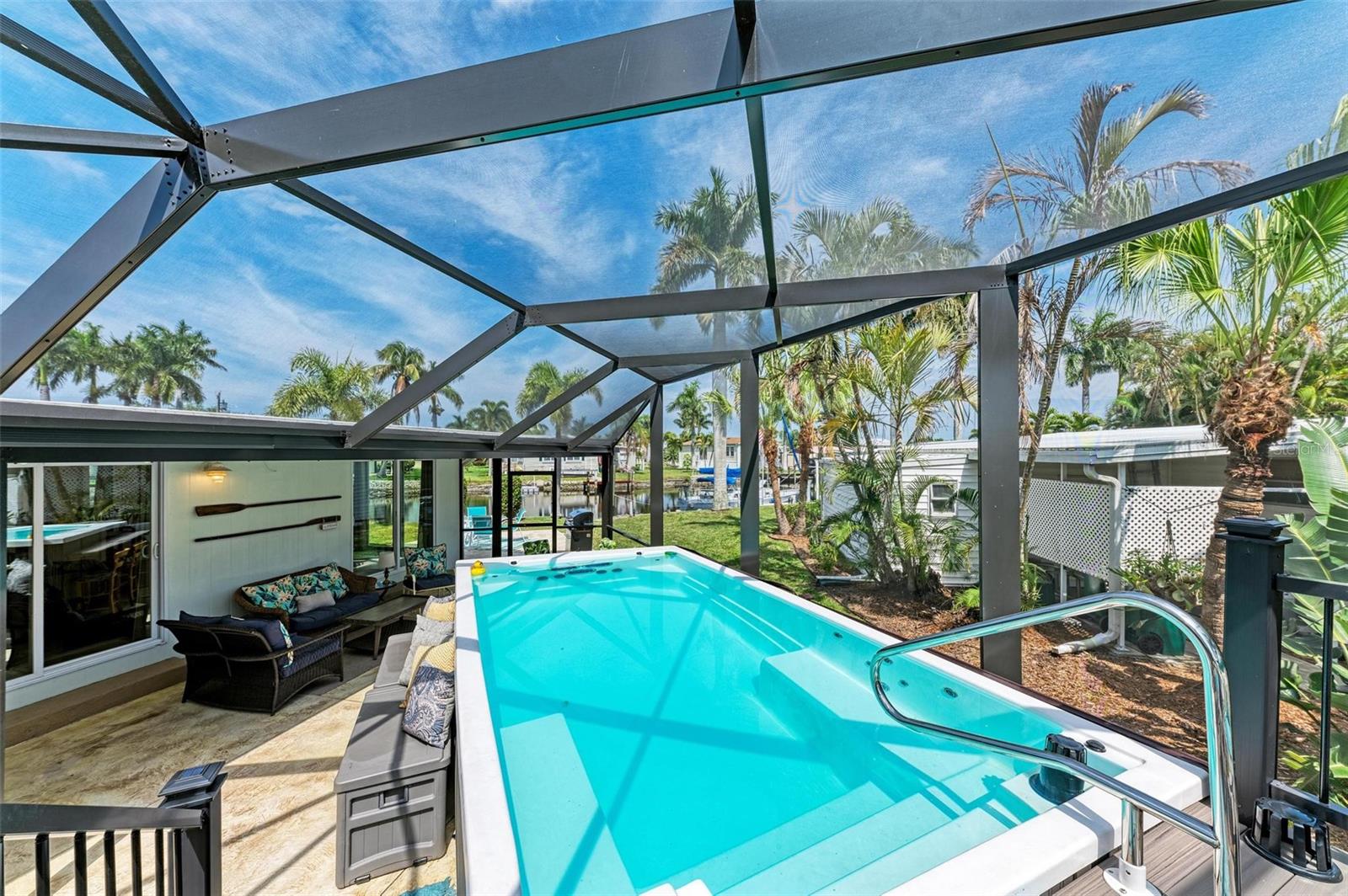 RIVIERA LAGOONS - Residential