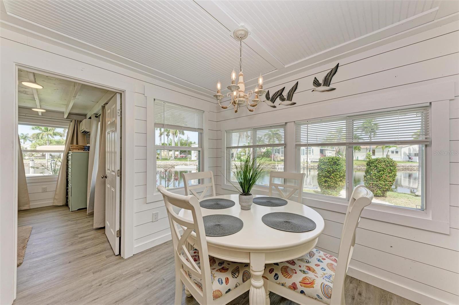 RIVIERA LAGOONS - Residential