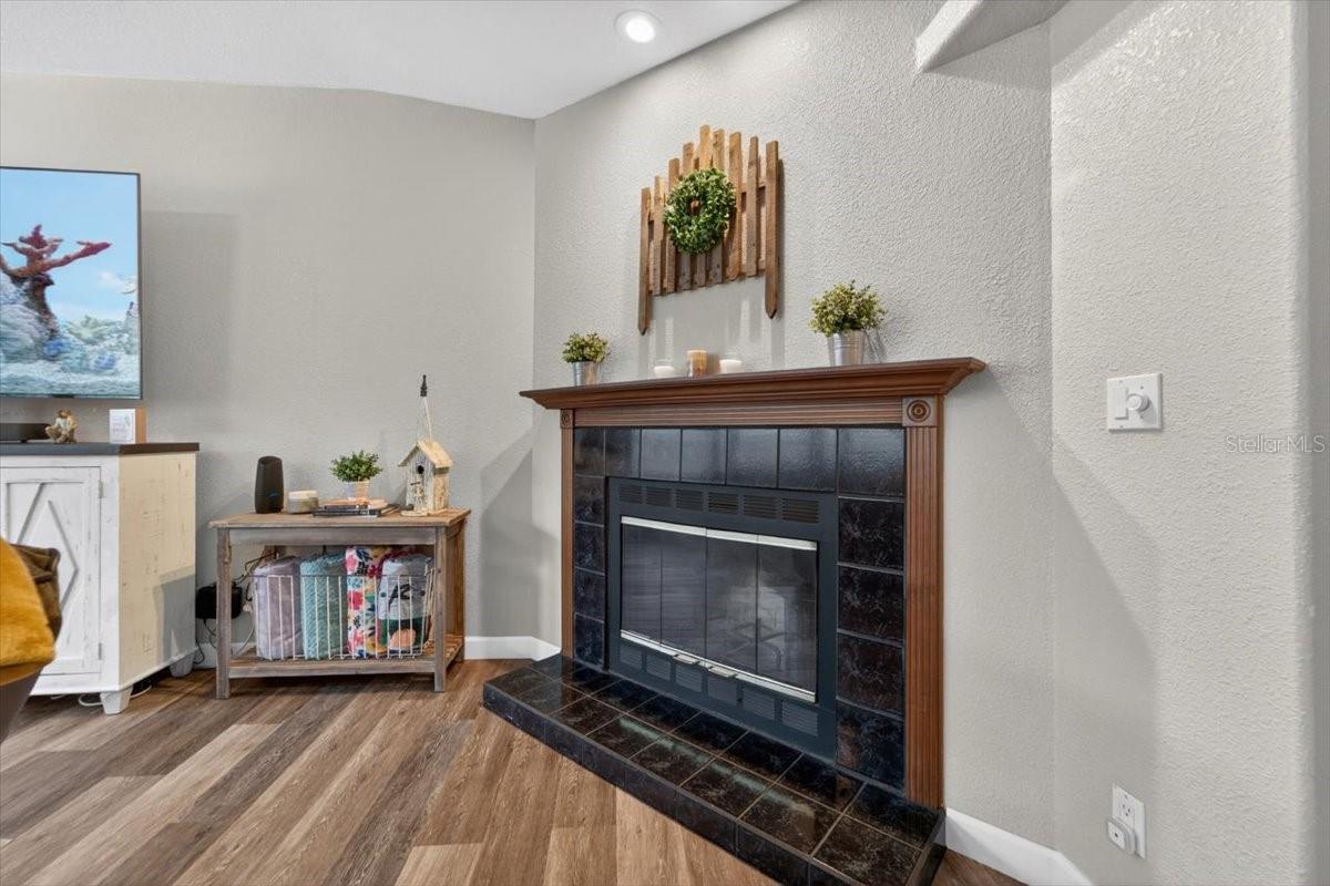 ALDERMAN-CARLTON RANCHETTES - Residential