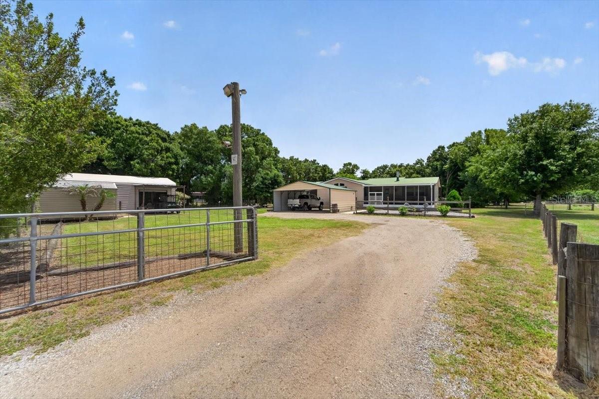 ALDERMAN-CARLTON RANCHETTES - Residential