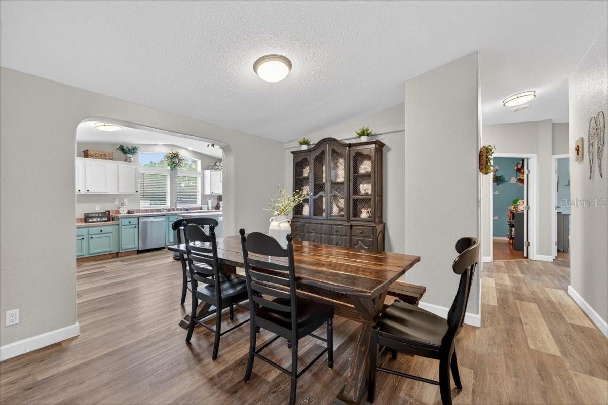 ALDERMAN-CARLTON RANCHETTES - Residential