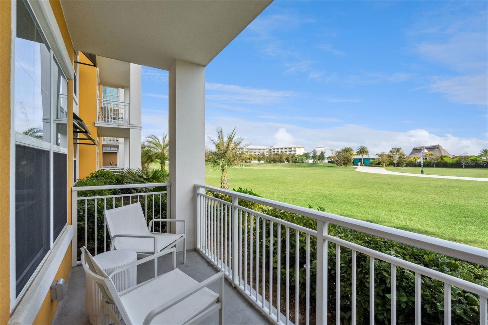 SUNSET WALK HOTEL, EMBASSY SUITES - Residential