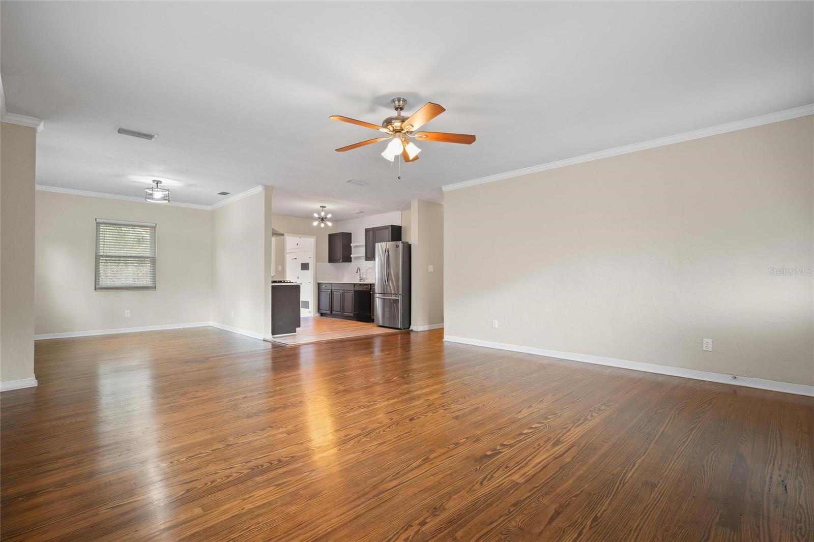 HALLS CENTRAL AVE 3 - Residential Lease