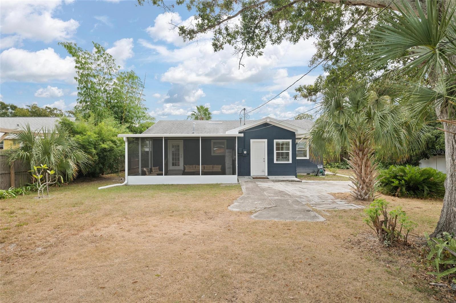 HALLS CENTRAL AVE 3 - Residential Lease