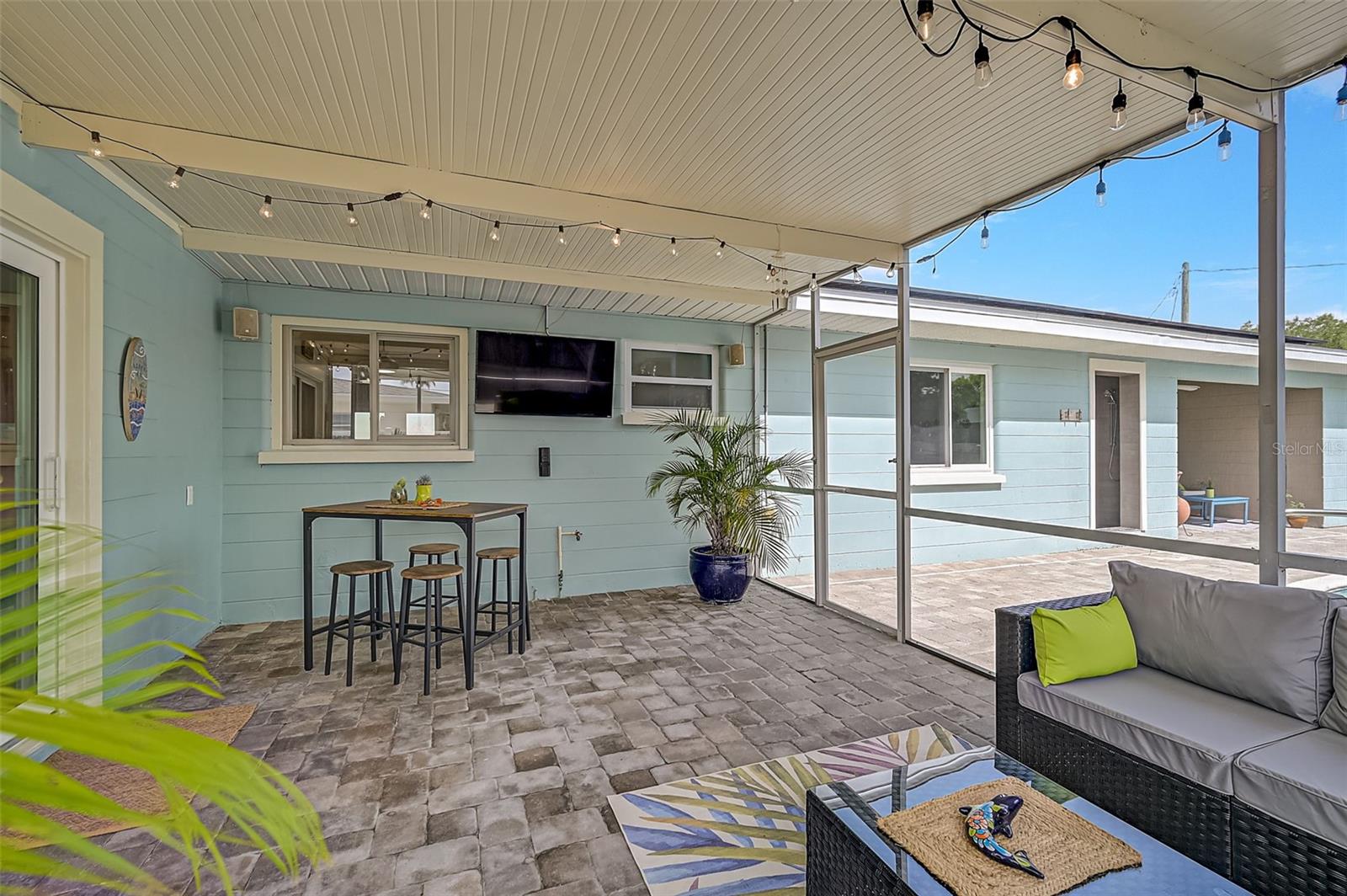 SOUTH VENEZIA PARK - Residential