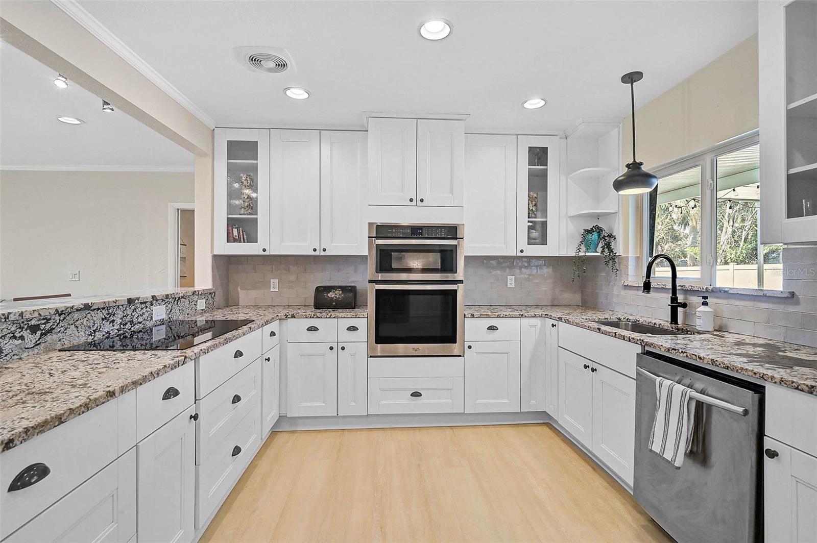 SOUTH VENEZIA PARK - Residential