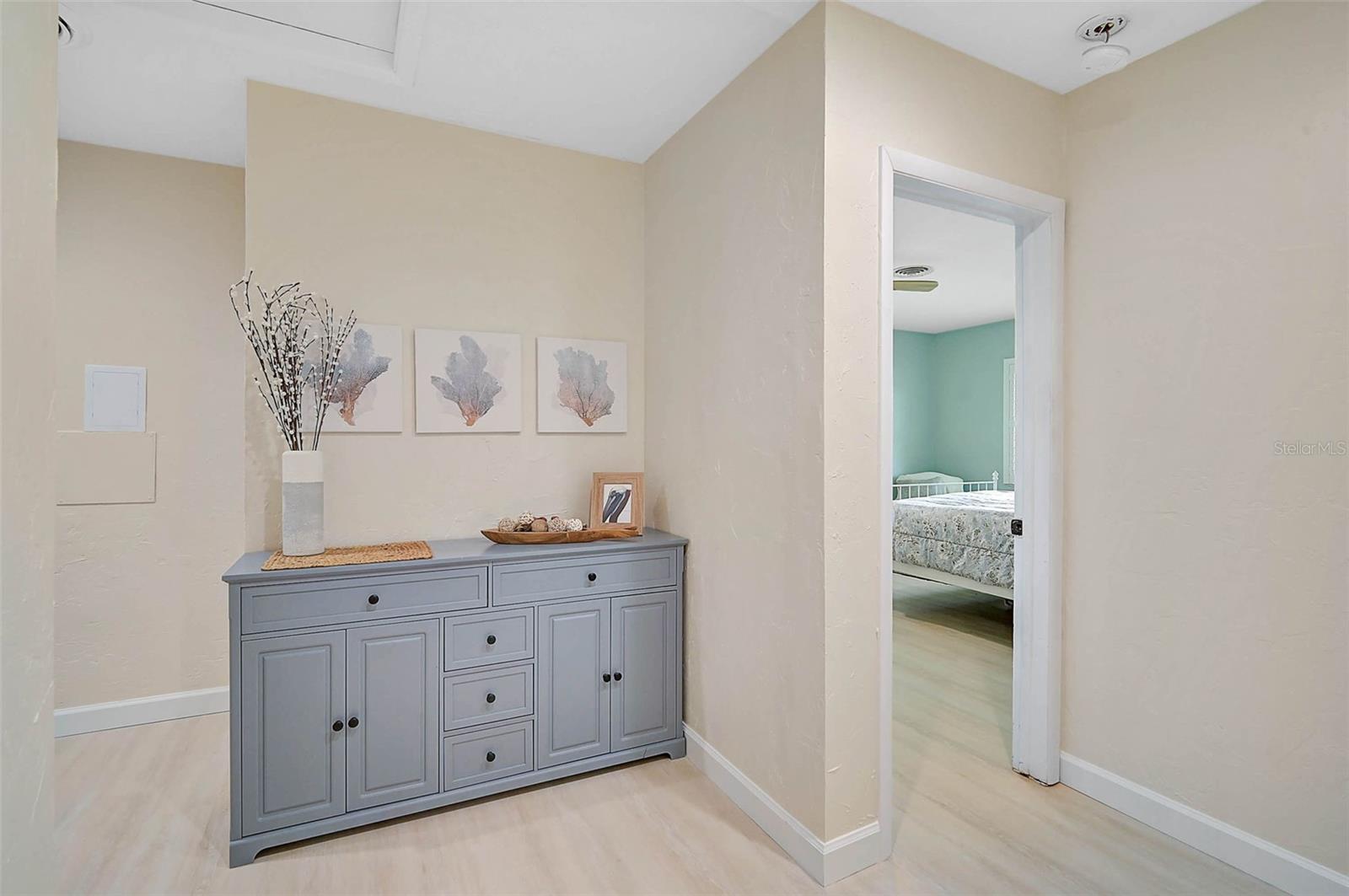 SOUTH VENEZIA PARK - Residential