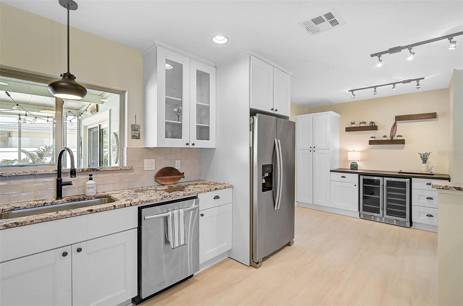 SOUTH VENEZIA PARK - Residential