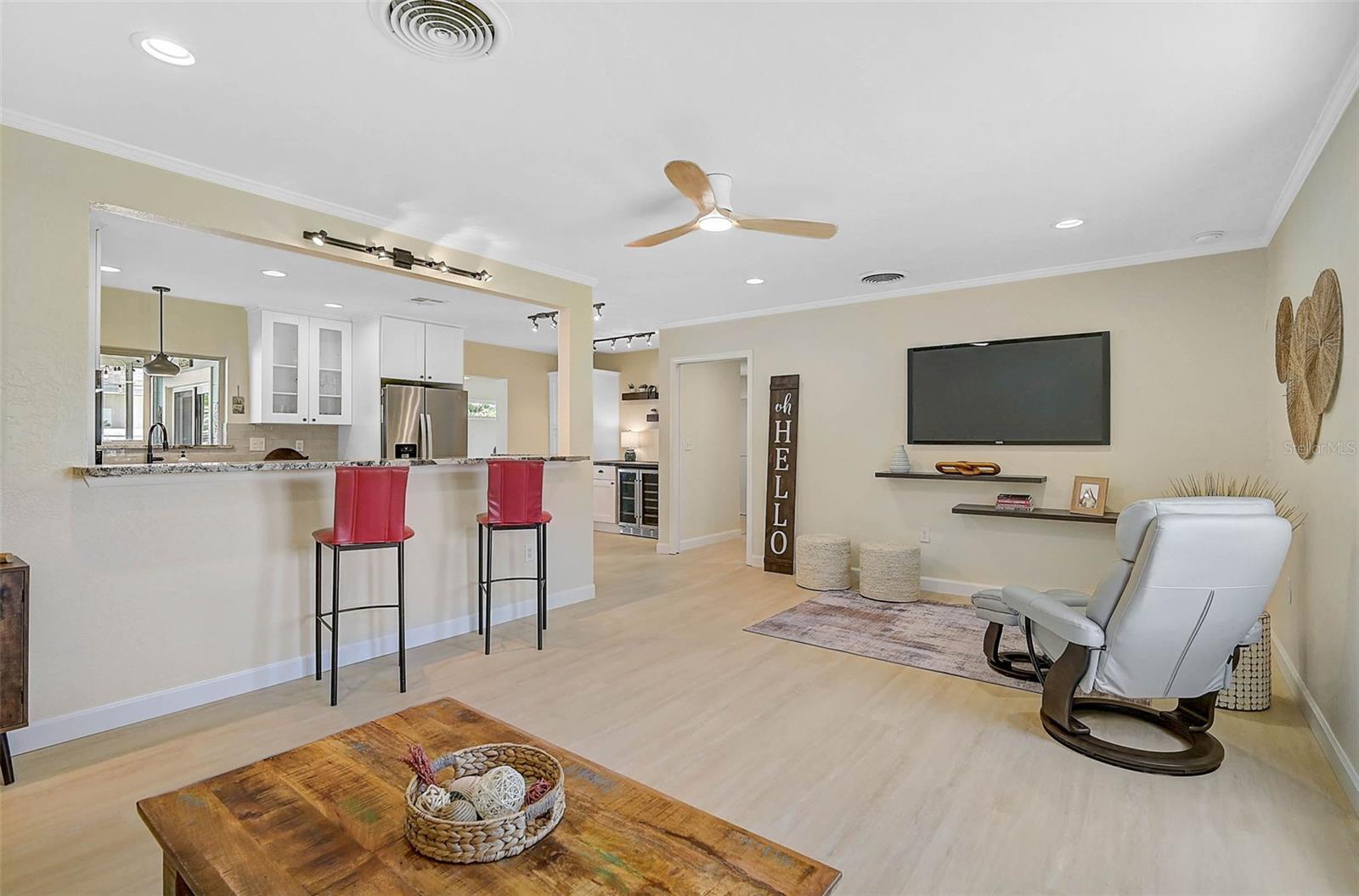 SOUTH VENEZIA PARK - Residential