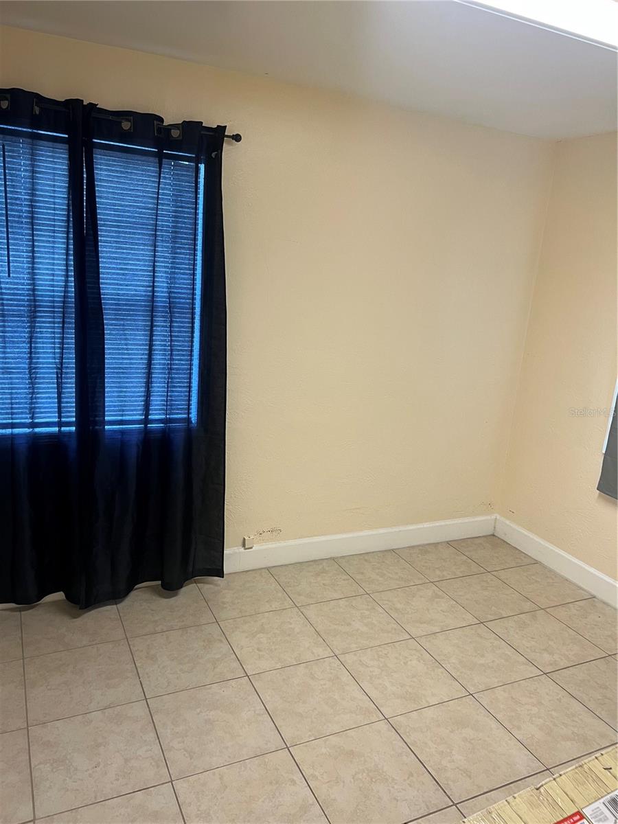 PINE HILLS MANOR 03 - Residential