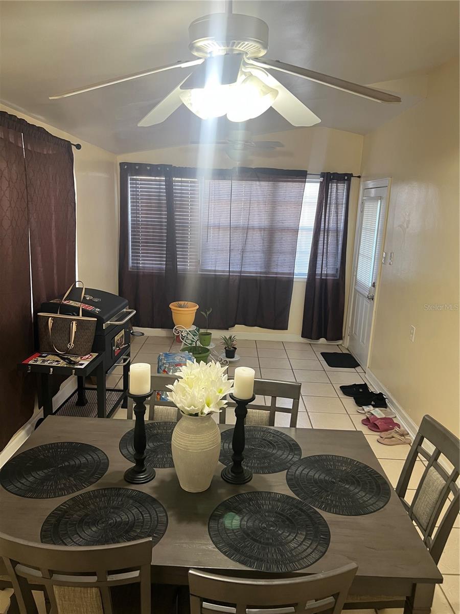 PINE HILLS MANOR 03 - Residential