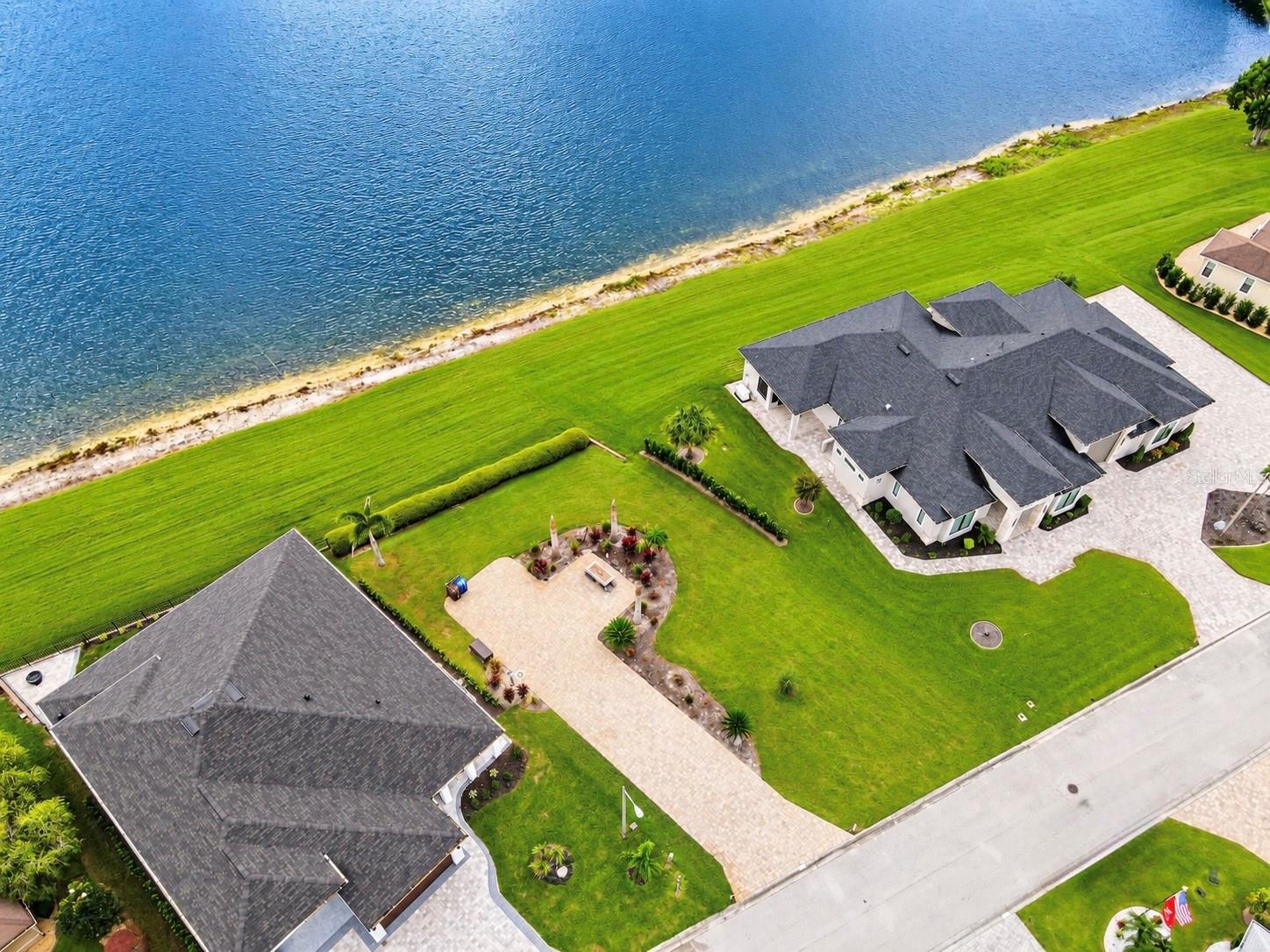 676 MEANDERING WAY