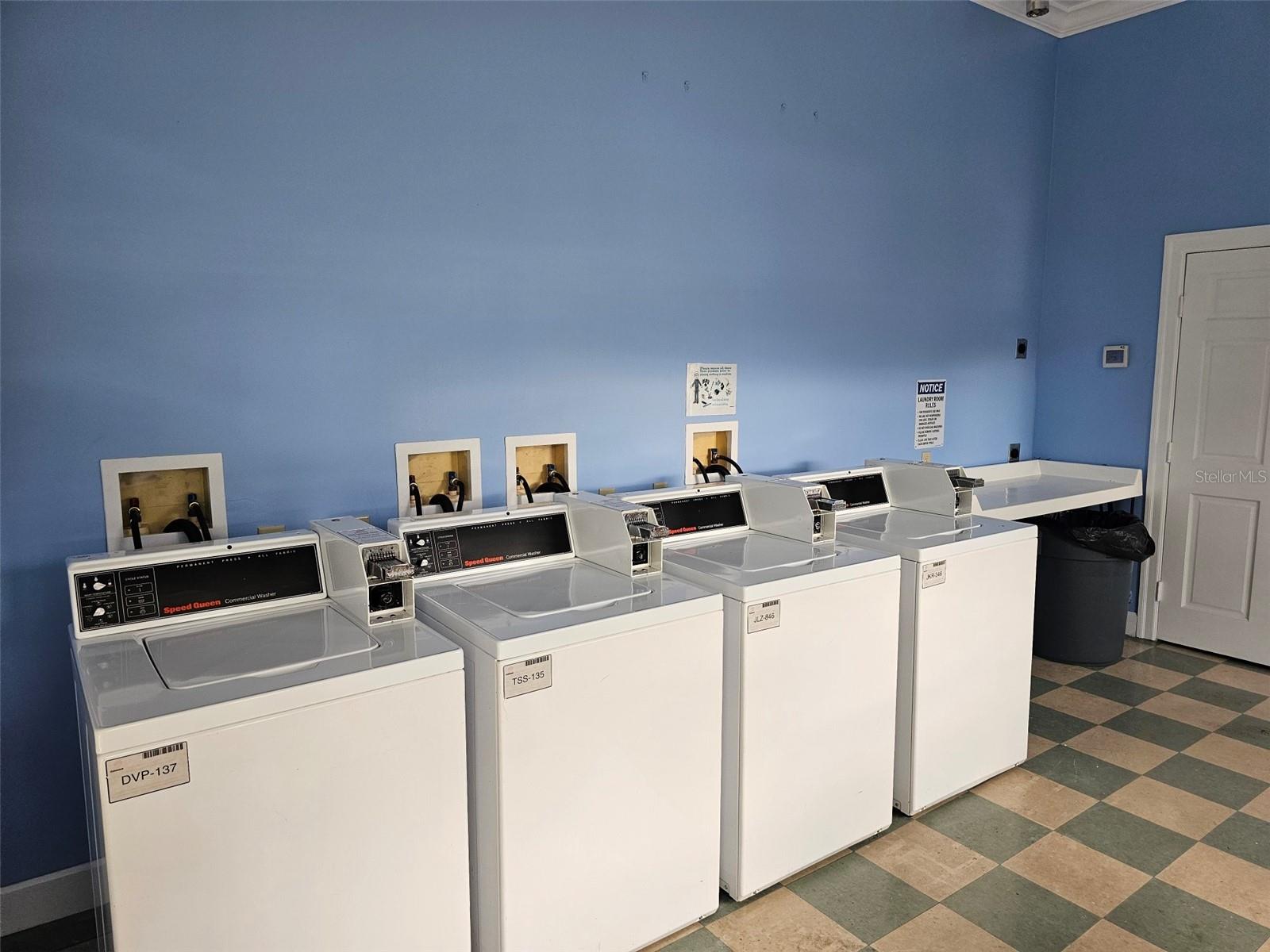 THE PALMS OF CORTEZ - Residential Lease